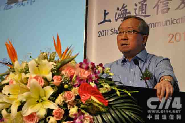 高新民：智慧城市建设应避免新瓶装老酒及纸上谈兵