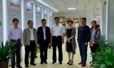 滨州市政府秘书长尹月林一行到访NG体育考察交流